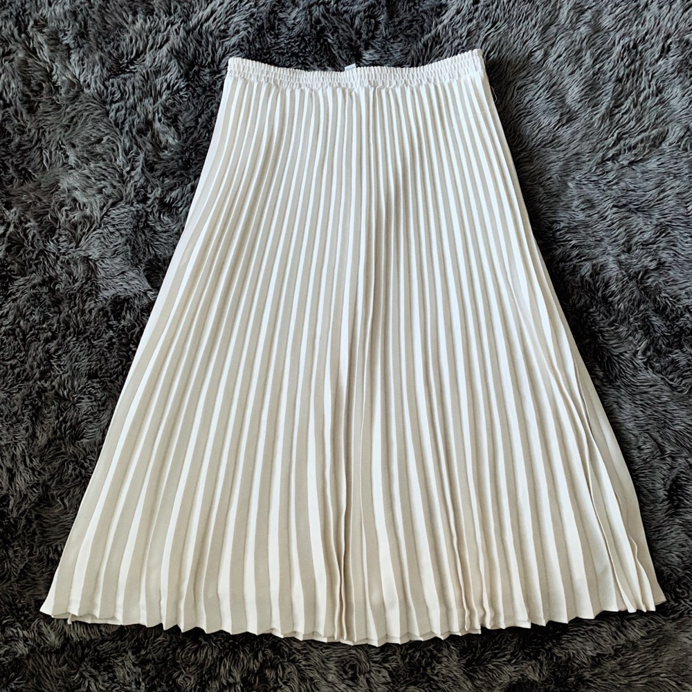 A New Day Midi Pleated Skirt